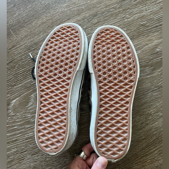 Platform Cheetah Vans - Picture 3 of 3
